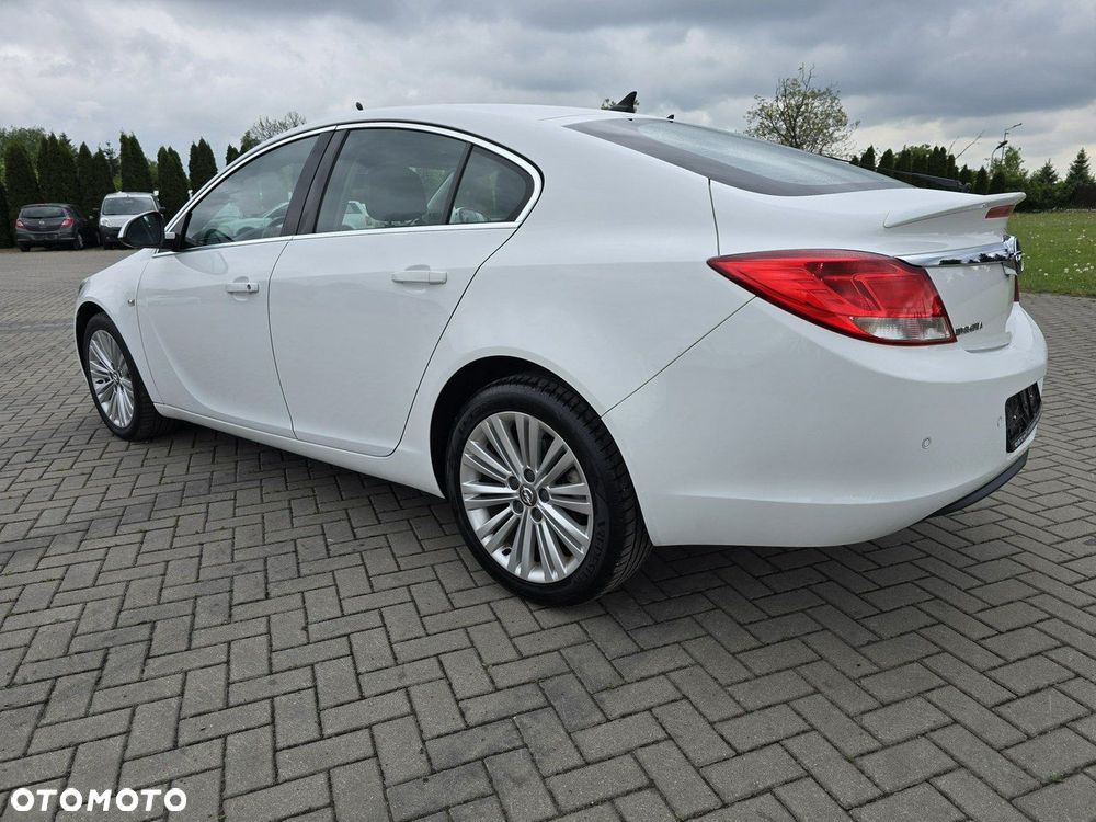 Opel Insignia - 12