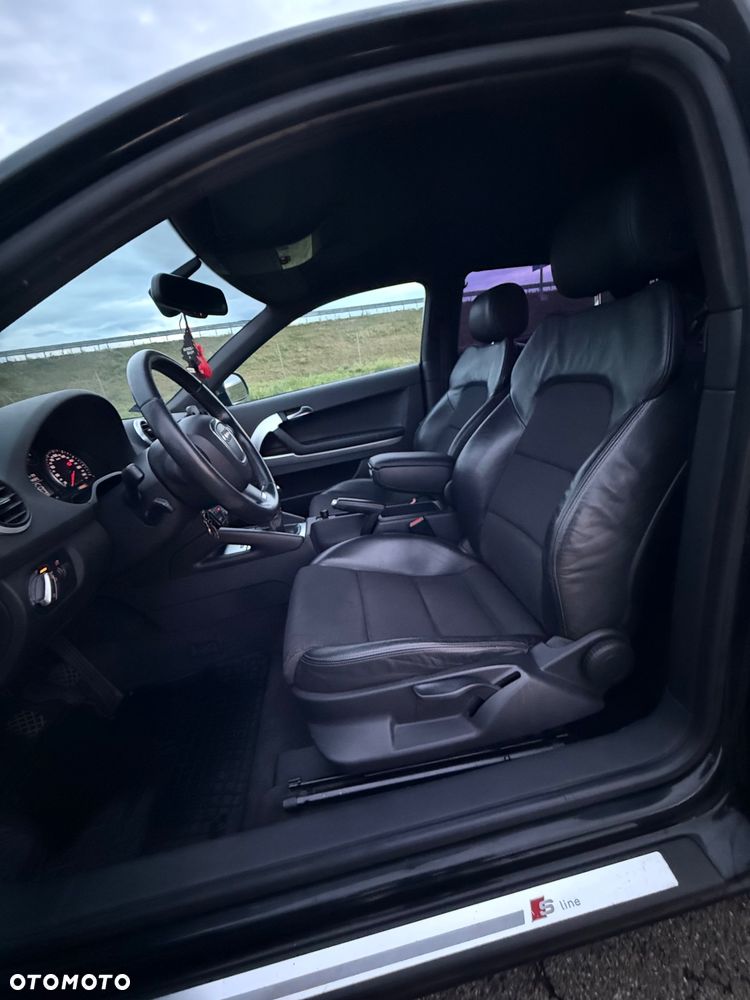 Audi A3 3-drzwiowe 1.6 TDI DPF Ambition - 11