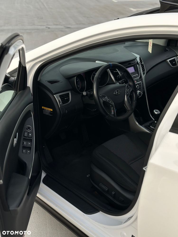 Hyundai i30 - 13