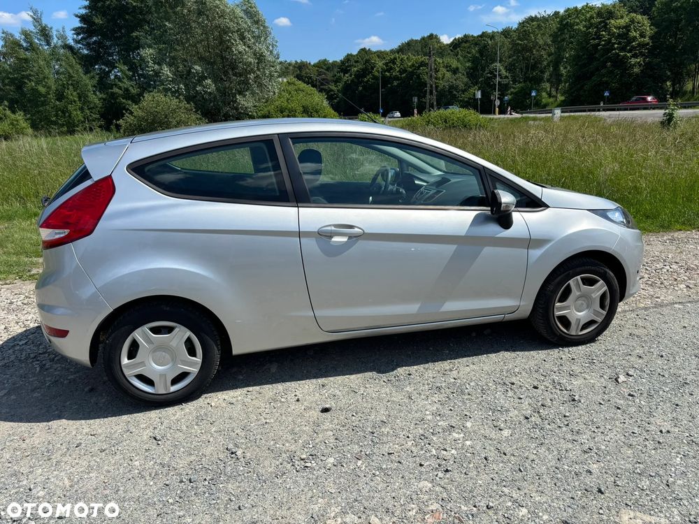 Ford Fiesta 1.25 Champions Edition - 3