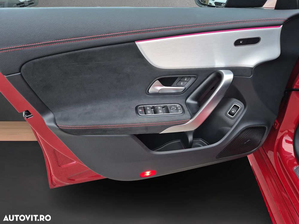 Mercedes-Benz CLA - 9