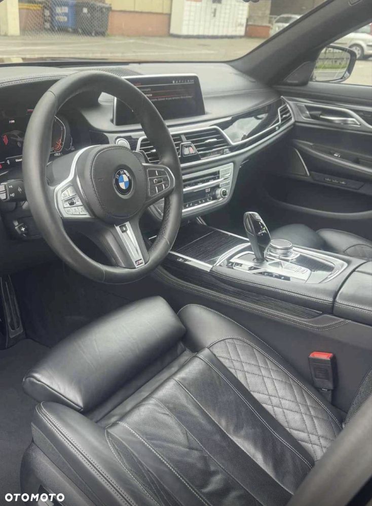 BMW Seria 7 - 4