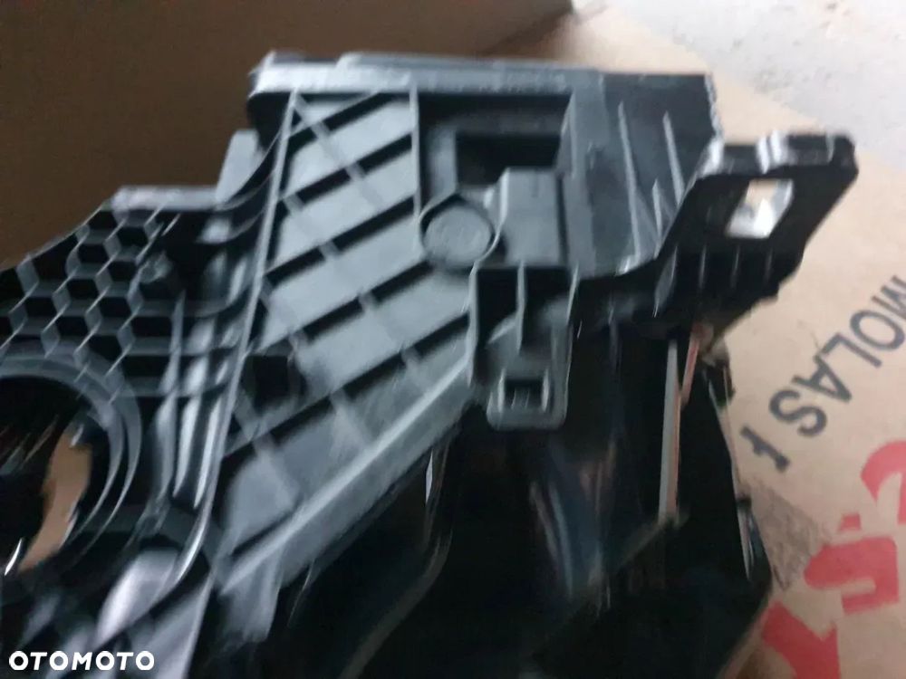Lampa Prawa Prawy FULL LED AUDI Q3 2 II 83A - 8