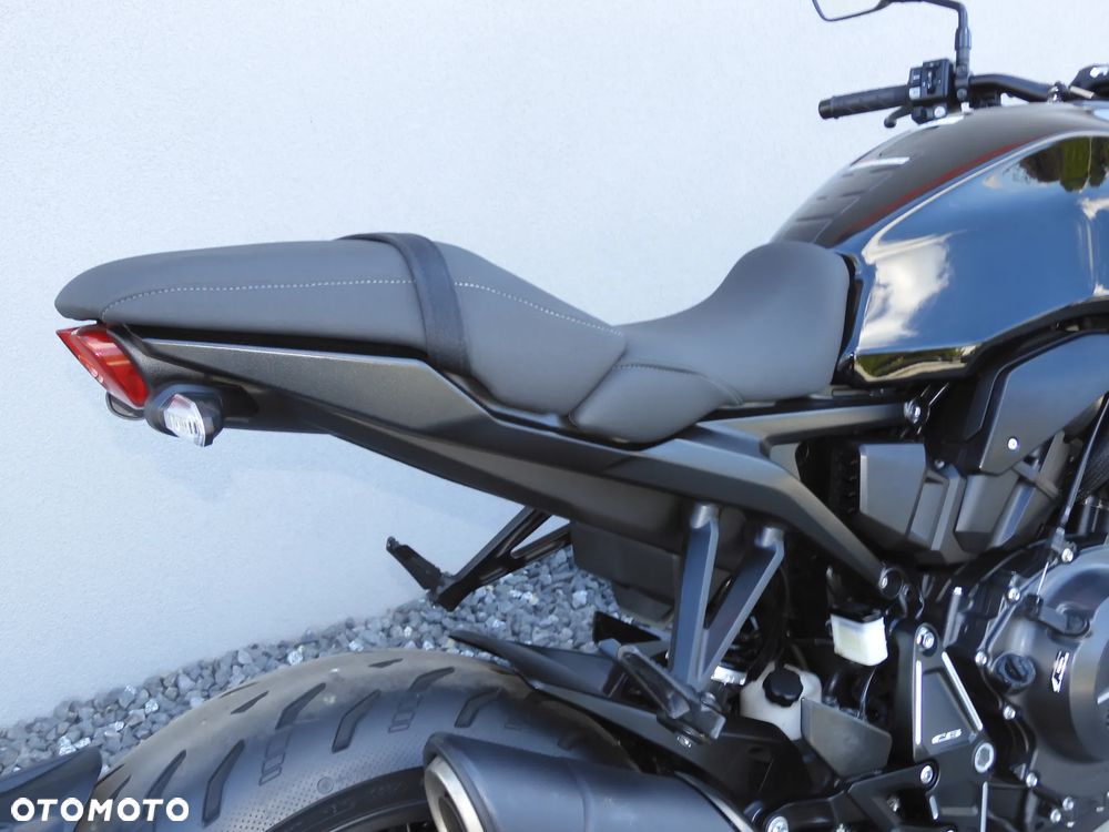 Honda CB - 18