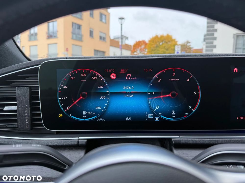 Mercedes-Benz GLE 350 d 4Matic 9G-TRONIC AMG Line - 8