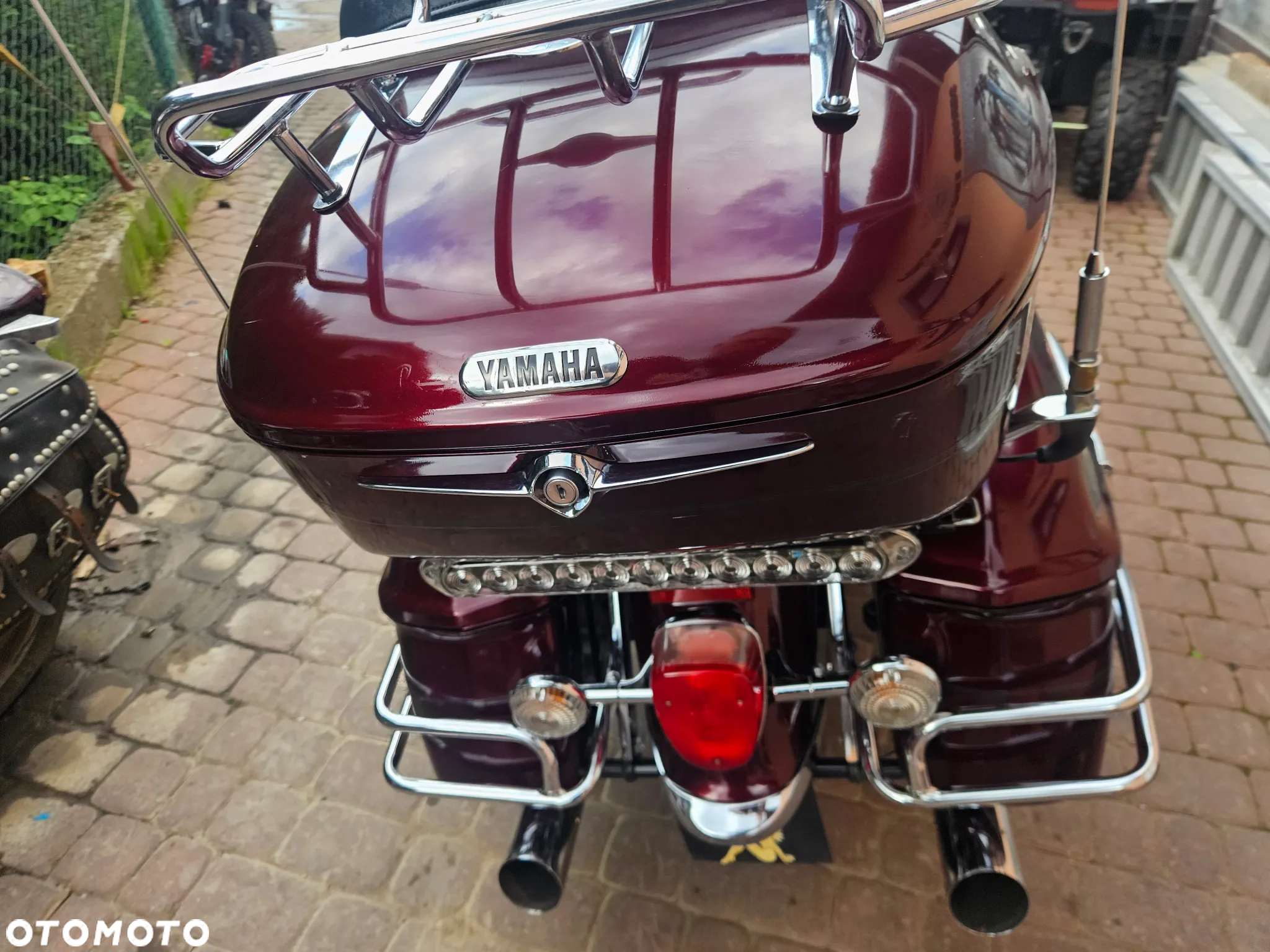 Yamaha Venture - 36