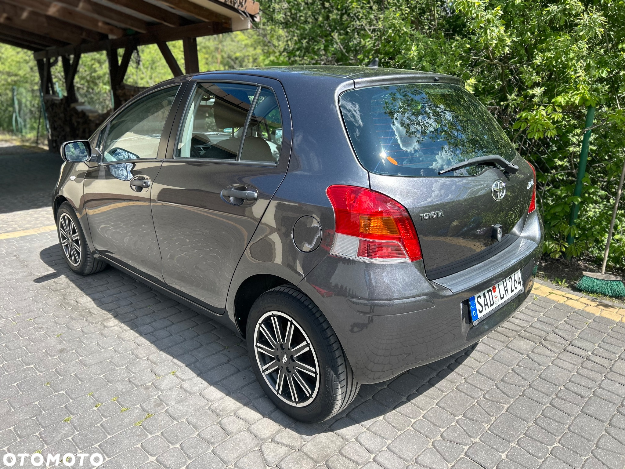 Toyota Yaris 1.33 Luna - 16