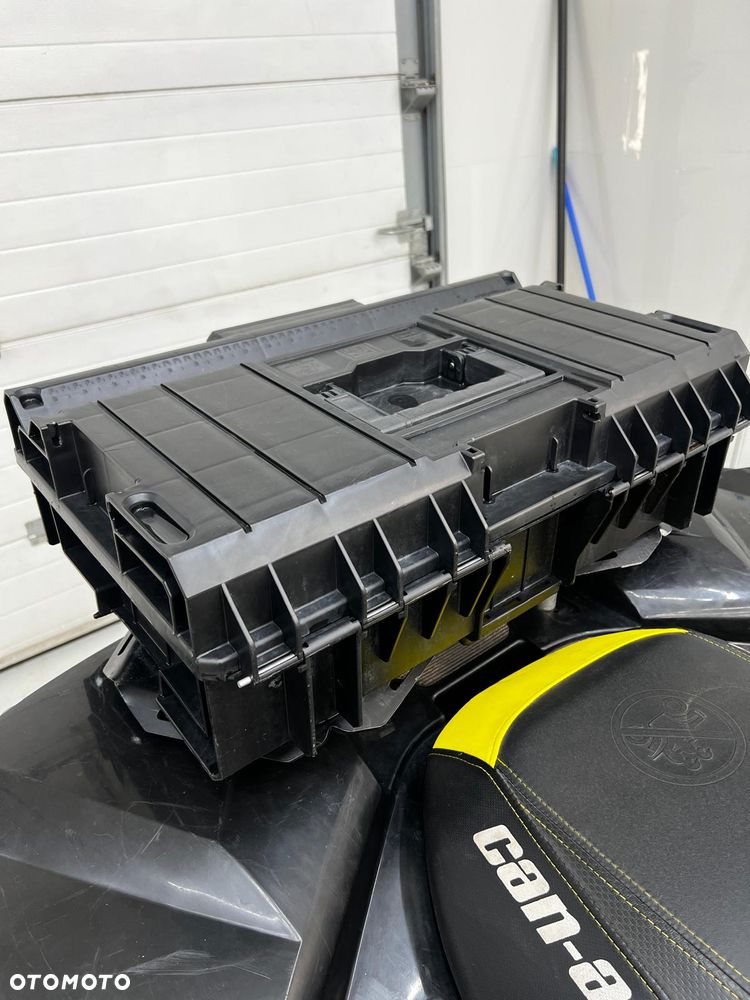 Can-Am Renegade - 10