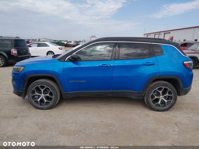 Jeep Compass - 9