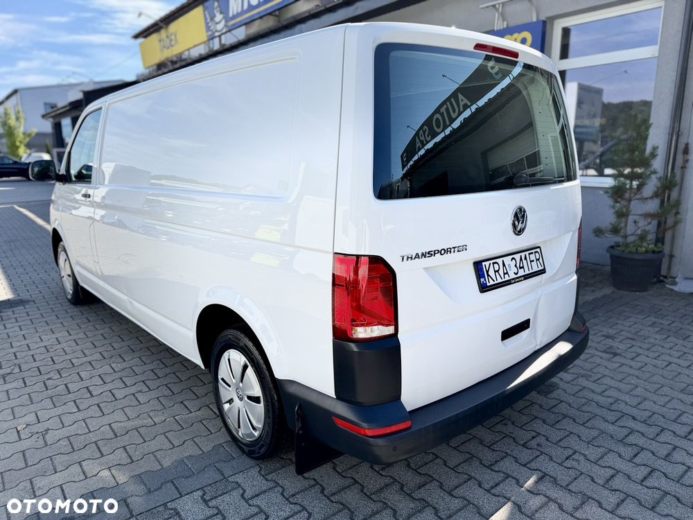 Volkswagen Transporter - 4