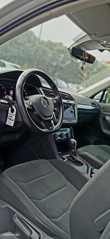 VW Tiguan 2.0 TDI R-Line DSG - 8