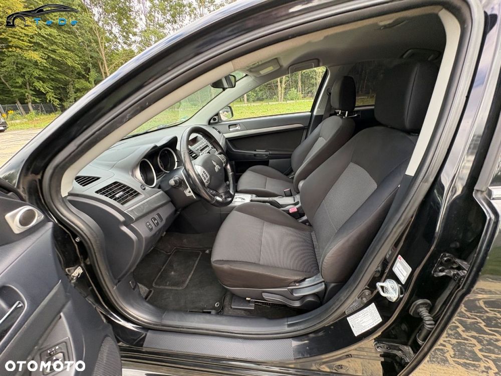 Mitsubishi Lancer 1.8 Clear Tec CVT Plus - 22