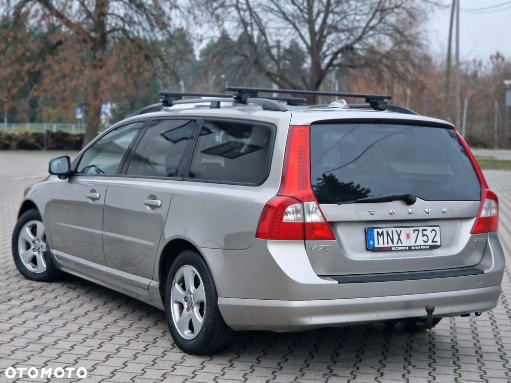 Volvo V70 2.5T AWD Summum - 26