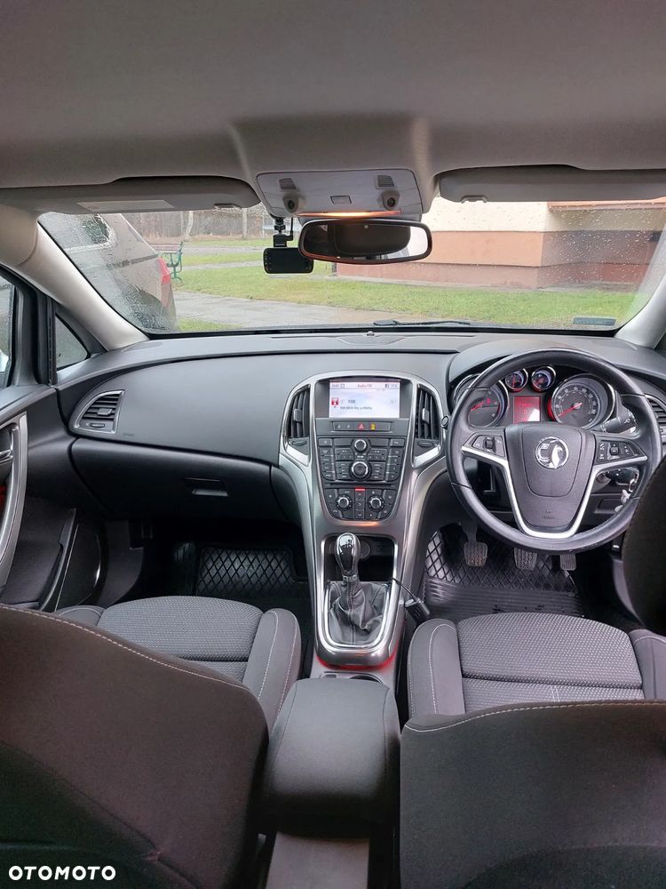 Opel Astra 1.7 CDTI DPF - 16