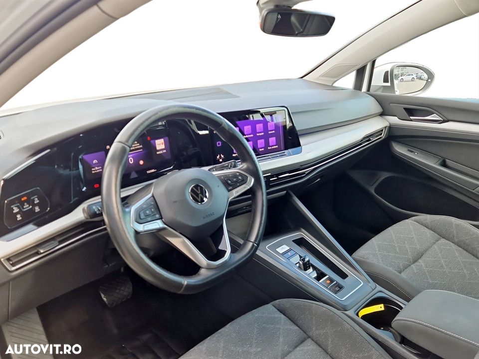 Volkswagen Golf 1.5 eTSI ACT DSG MHEV Life - 16