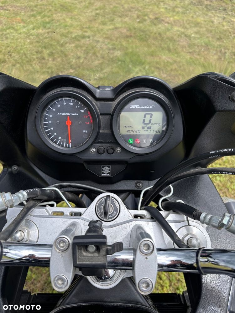 Suzuki Bandit - 6