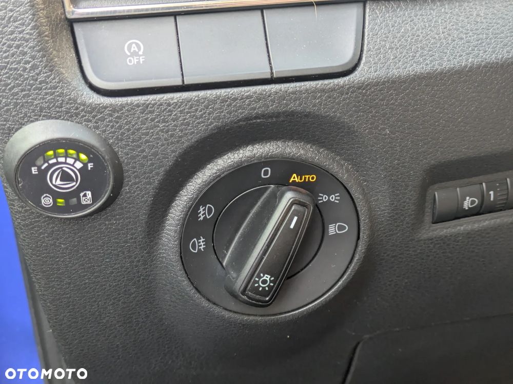 Skoda Fabia 1.0 Ambition - 29