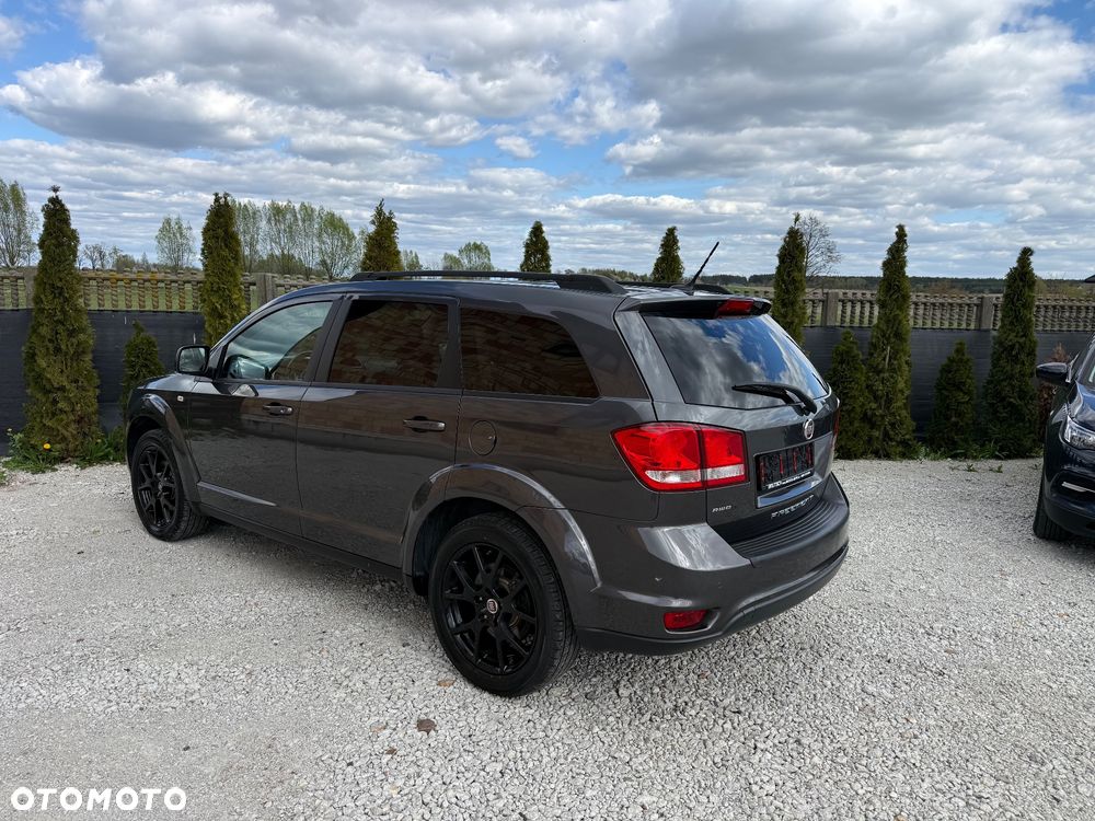 Fiat Freemont 2.0 Multijet 16V DPF Automatik Allrad Black Code - 5