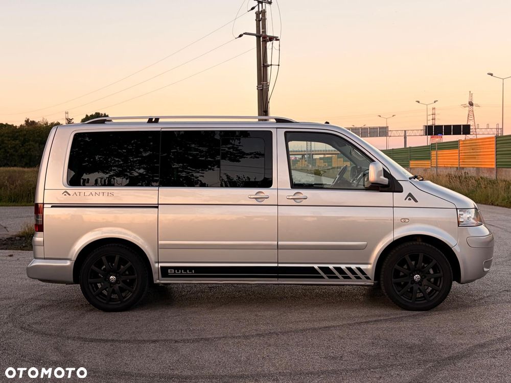Volkswagen Multivan - 9