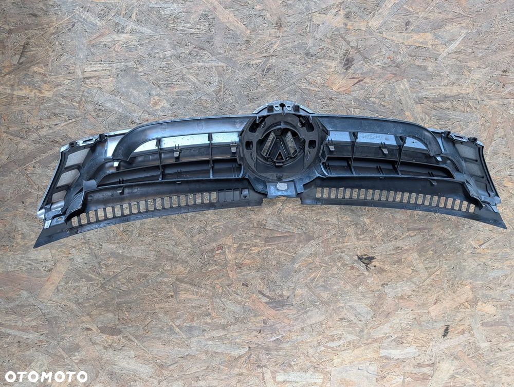 ATRAPA GRILL VW GOLF V PLUS - 4