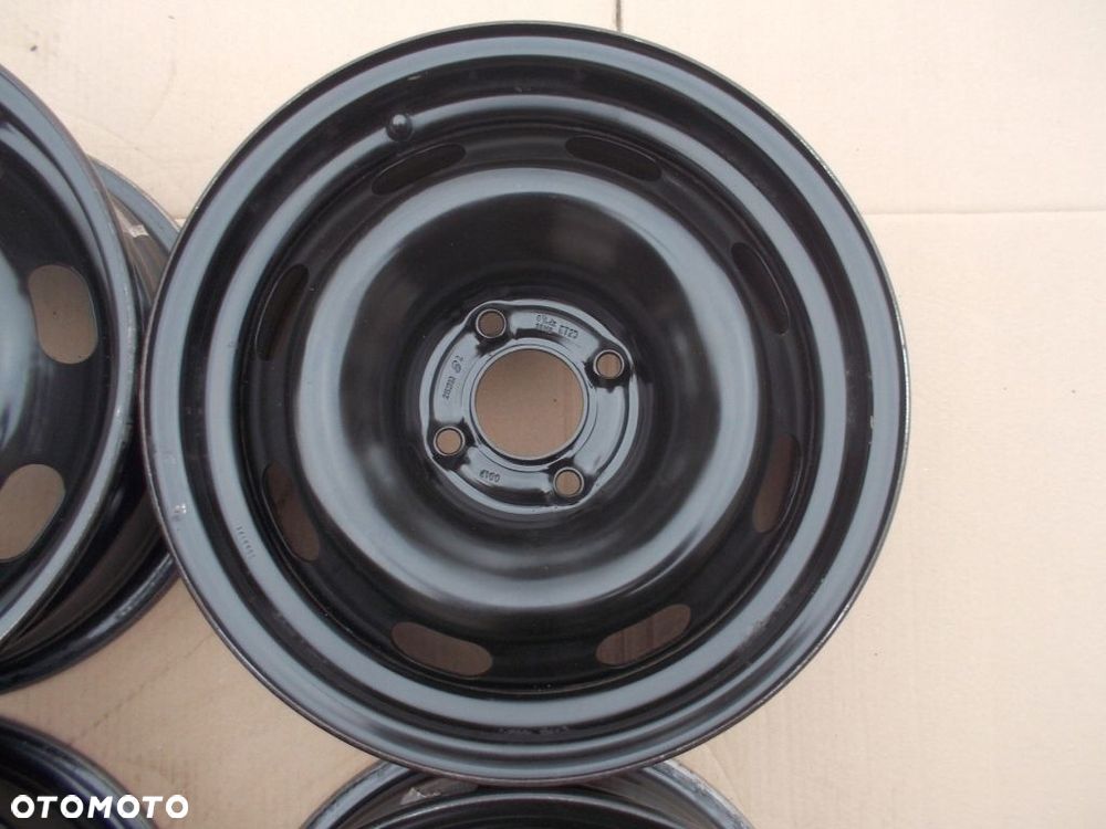 4x Felgi 15 Peugeot 206 1007 207 307 208 2008 Citroen C2 C3 C4 DS3 Partner II Berlingo II - 8