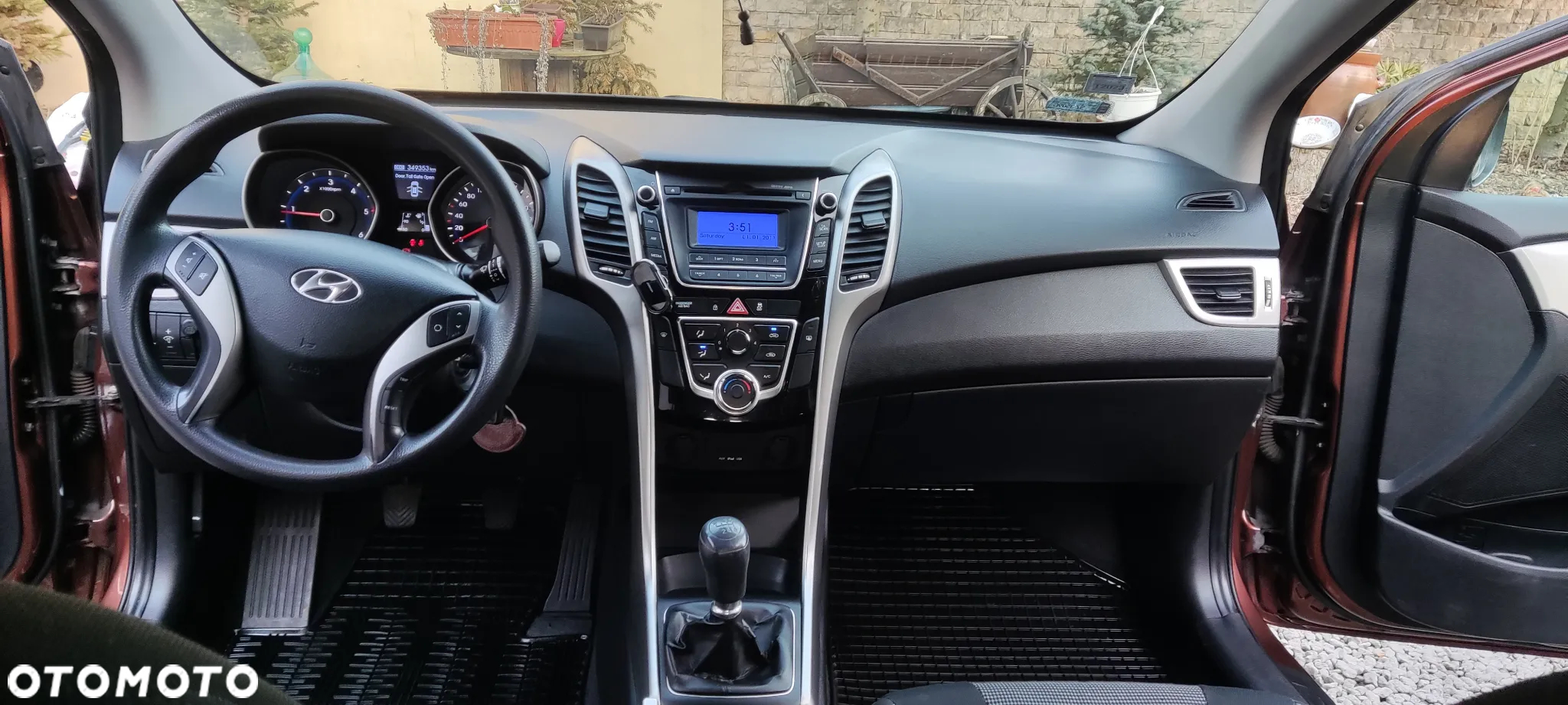 Hyundai i30 1.6 CRDi Classic + - 17