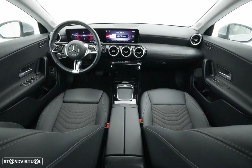 Mercedes-Benz CLA 180 d Progressive Aut. - 11