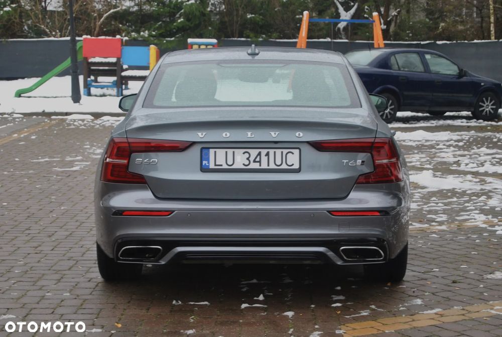 Volvo S60 T6 AWD Geartronic RDesign - 24