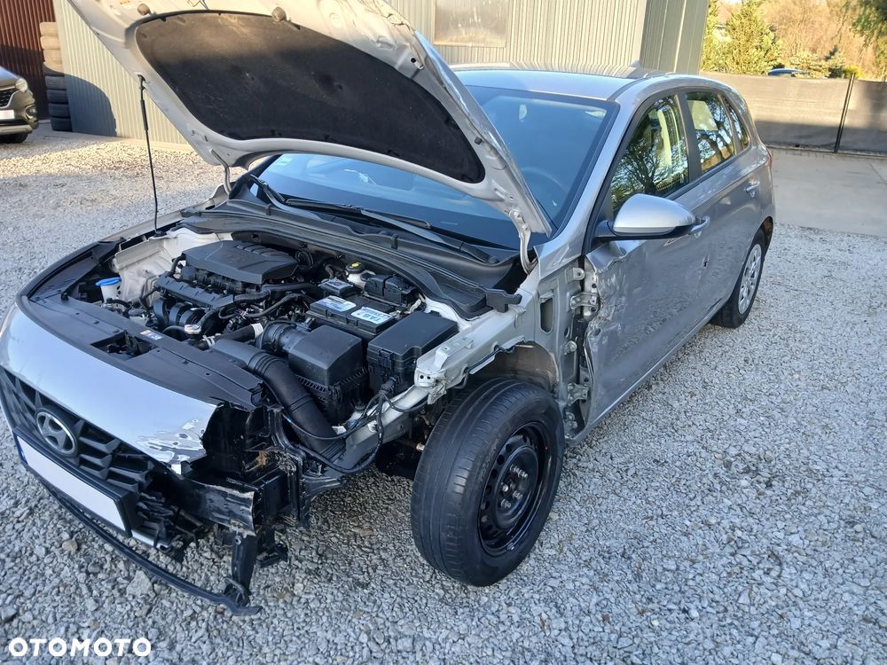 Hyundai i30 1.5 DPI Comfort - 14