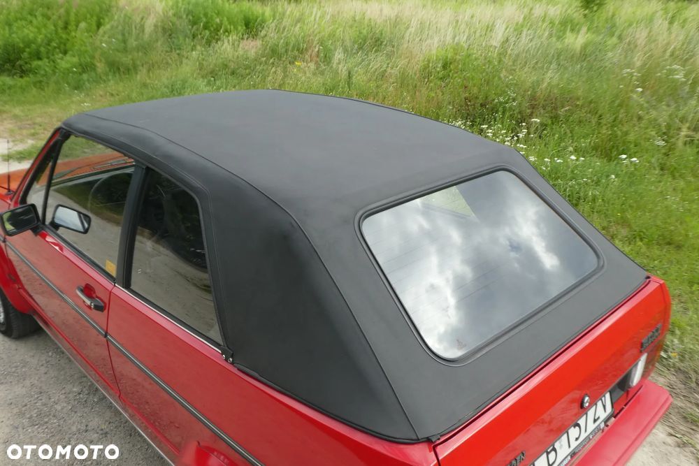 Volkswagen Golf 1.6 Base / C - 35