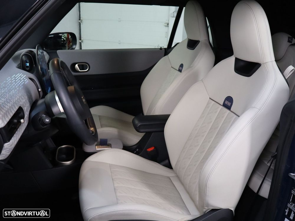 MINI Cabrio C Favoured L - 10