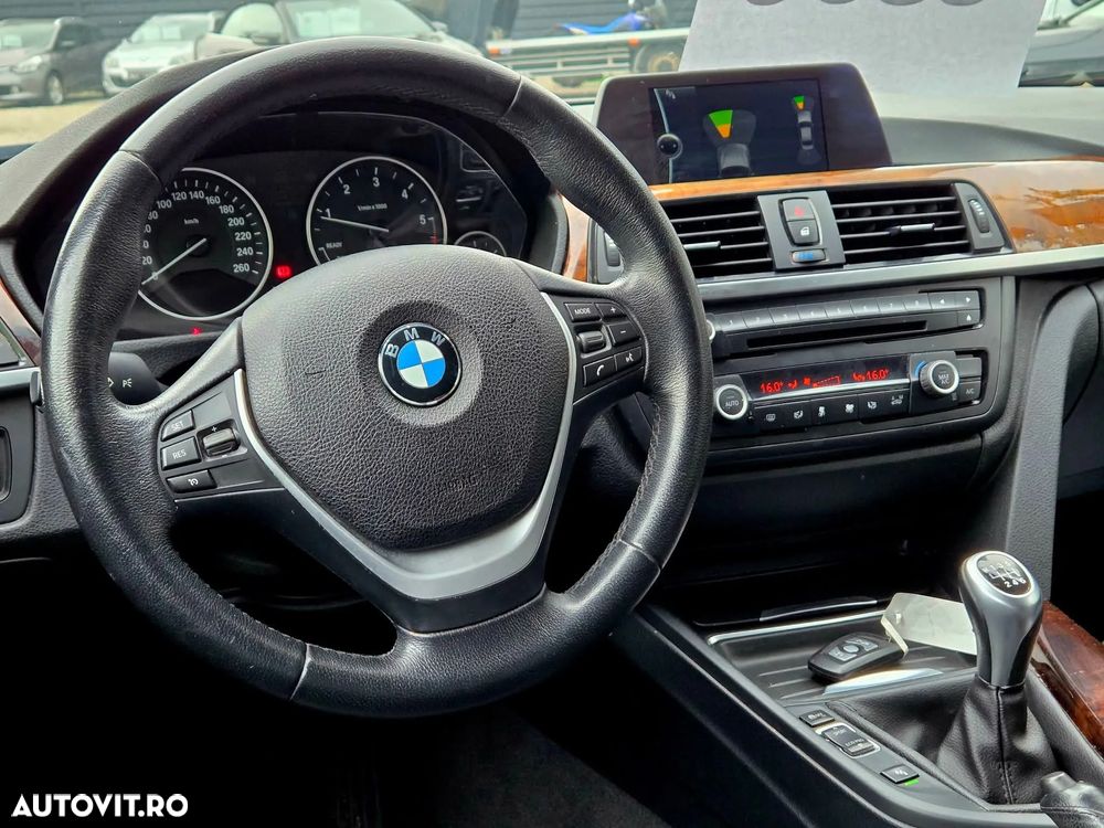 BMW Seria 3 320d Efficient Dynamic Edition - 21