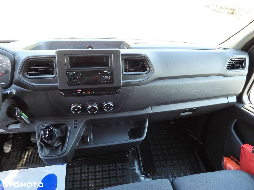 Renault MASTER SKRZYNIA 8 PALET TEMPOMAT LEDY BLIŹNIACZE KOŁA KLIMATYZACJA  165KM - 27