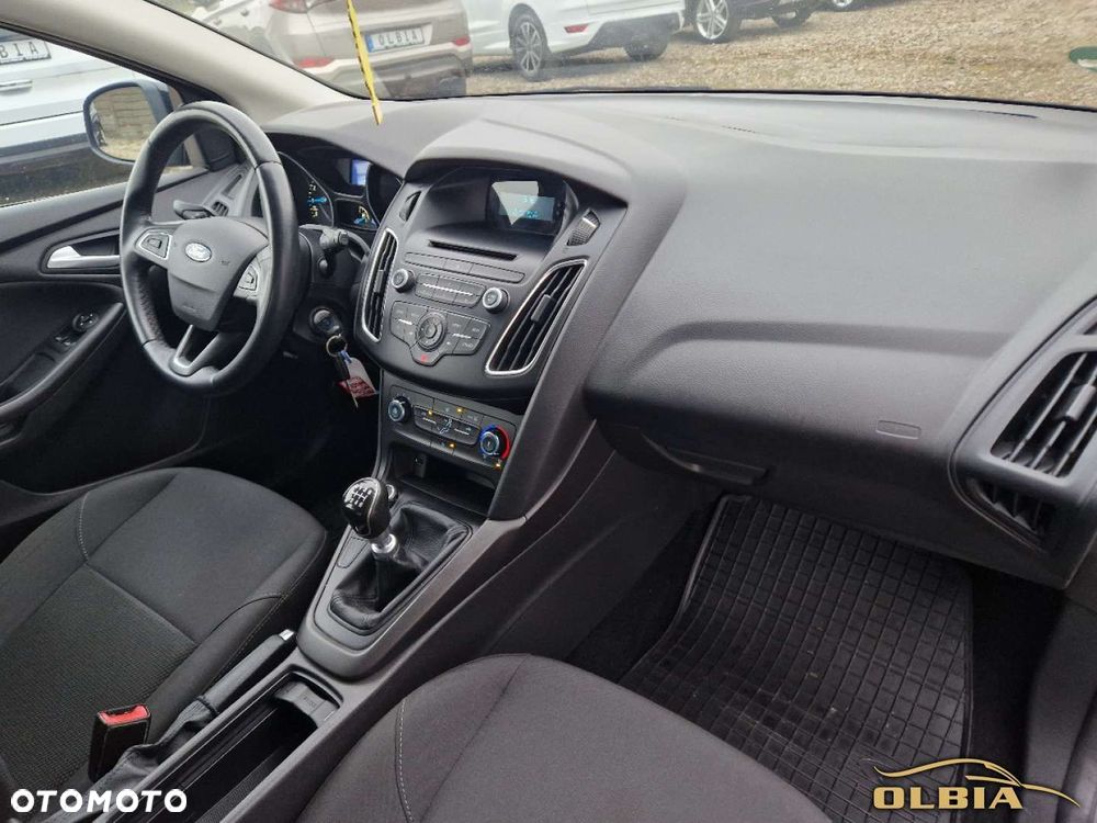 Ford Focus 1.0 EcoBoost Trend Edition - 23