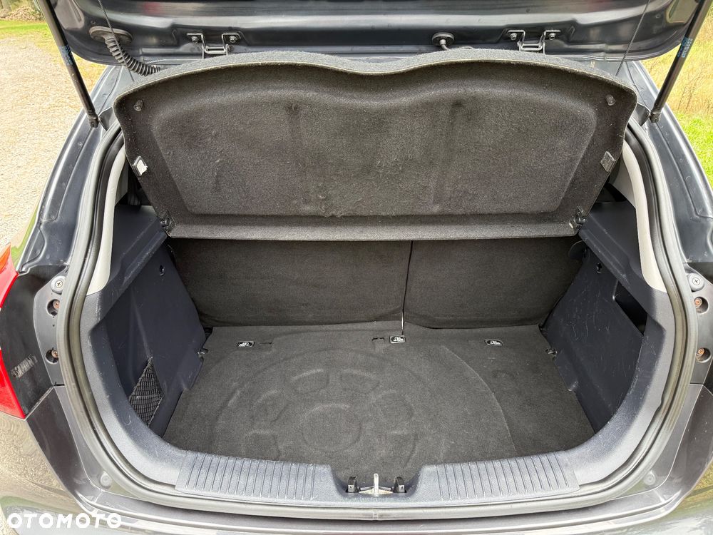 Kia Rio 1.2 Dream-Team Edition - 29