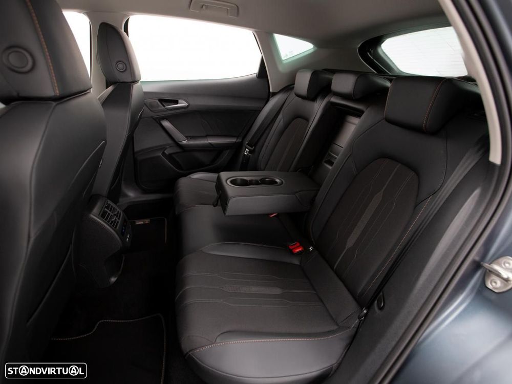 Cupra Formentor 1.4 e-Hybrid Base DSG - 10