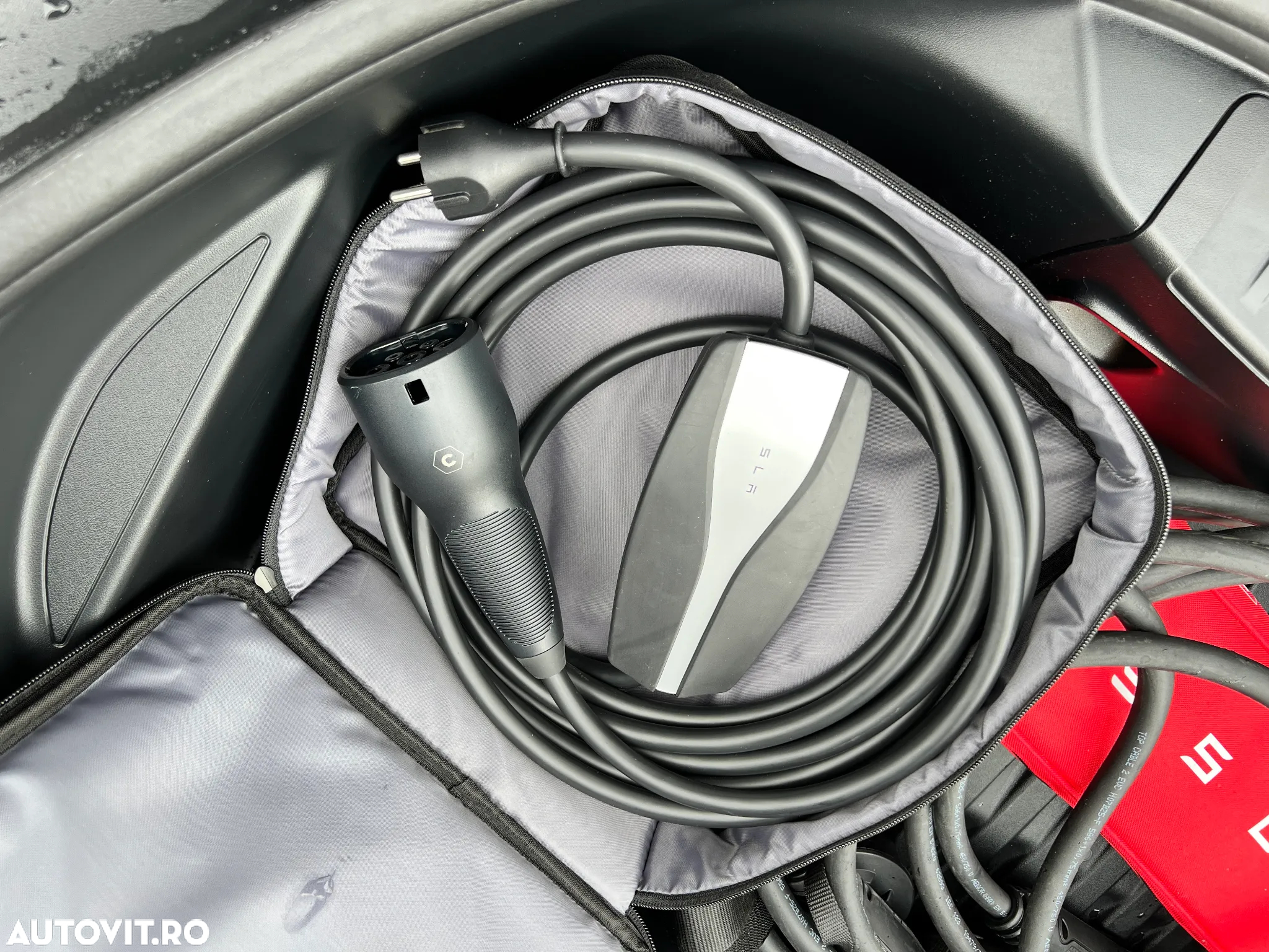 Tesla Model 3 Langstreckenbatterie Allradantrieb Dual Motor - 33