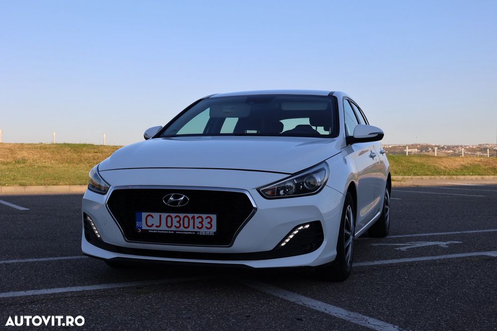 Hyundai i30 1.6 CRDI Select - 2