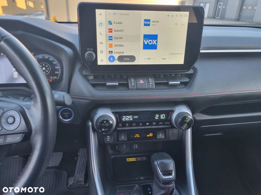 Toyota RAV4 - 12