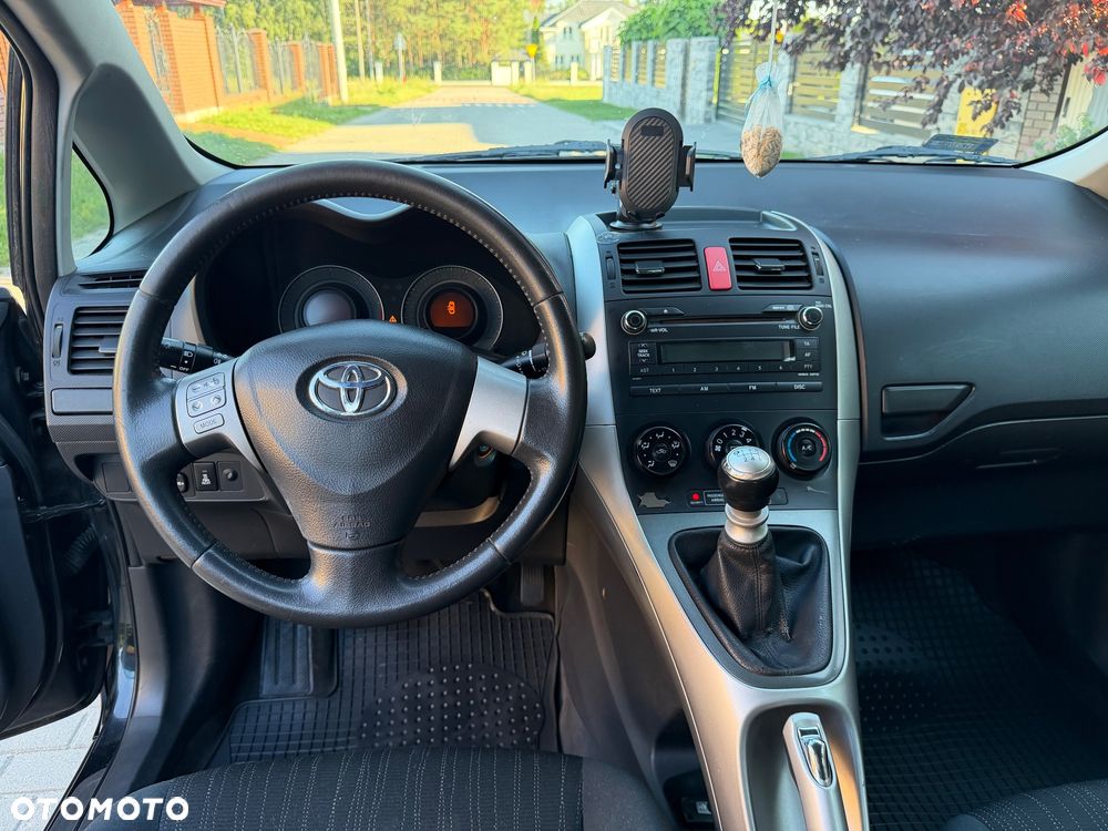 Toyota Auris 1.4 D-4D Edition - 8