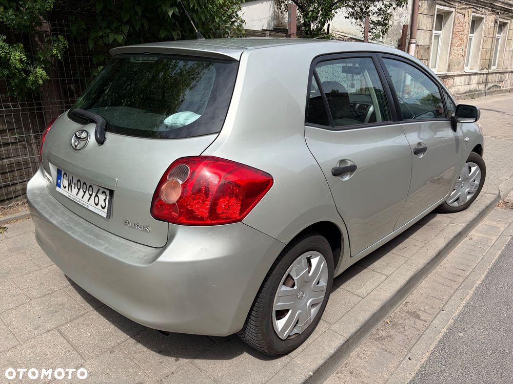 Toyota Auris 1.6 VVT-i Luna - 6