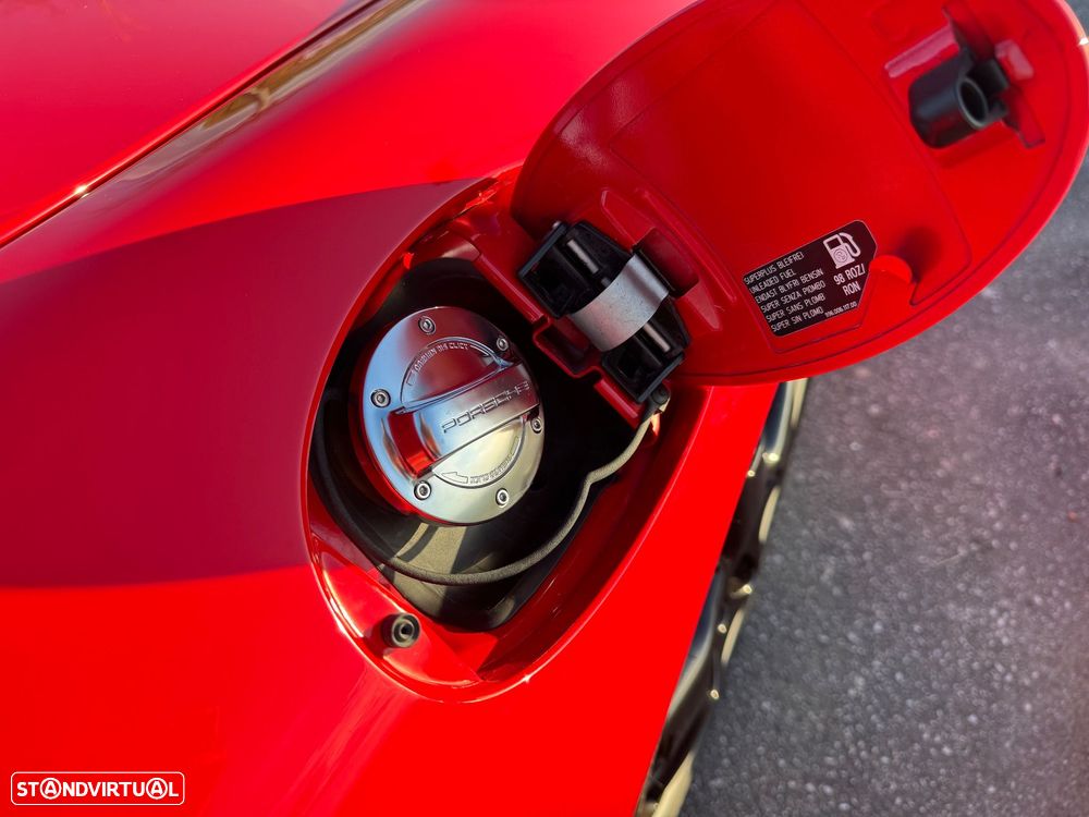 Porsche 911 (997) Carrera 4 S - 34