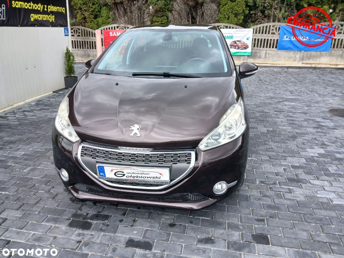 Peugeot 208 - 4