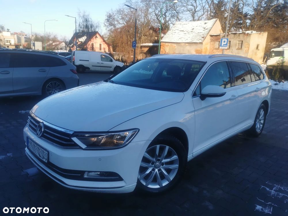 Volkswagen Passat 2.0 TDI SCR DSG Highline - 2
