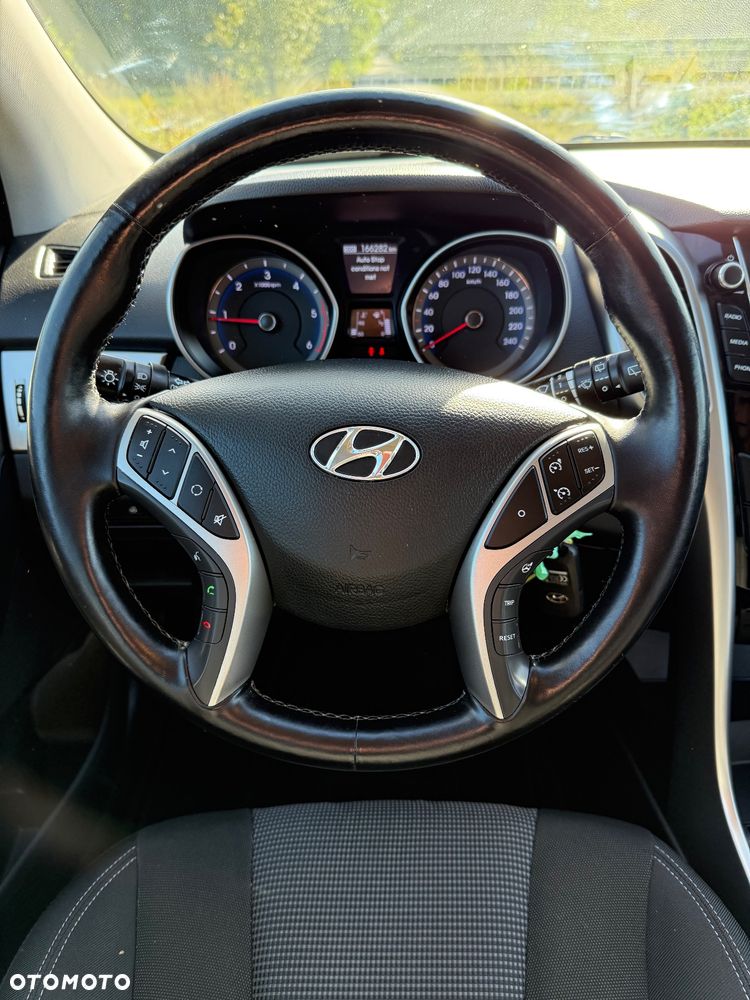Hyundai i30 1.6 CRDi BlueDrive Classic - 19