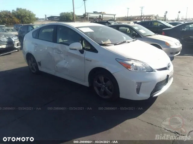 Toyota Prius 1.8 HSD Premium - 15