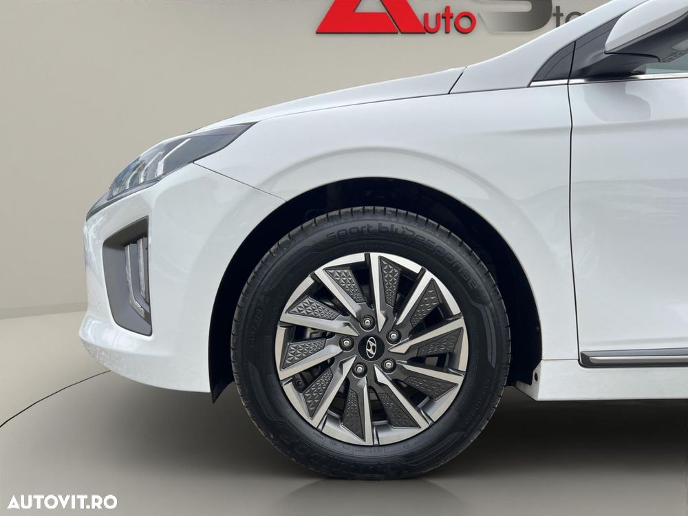 Hyundai IONIQ Trend - 35