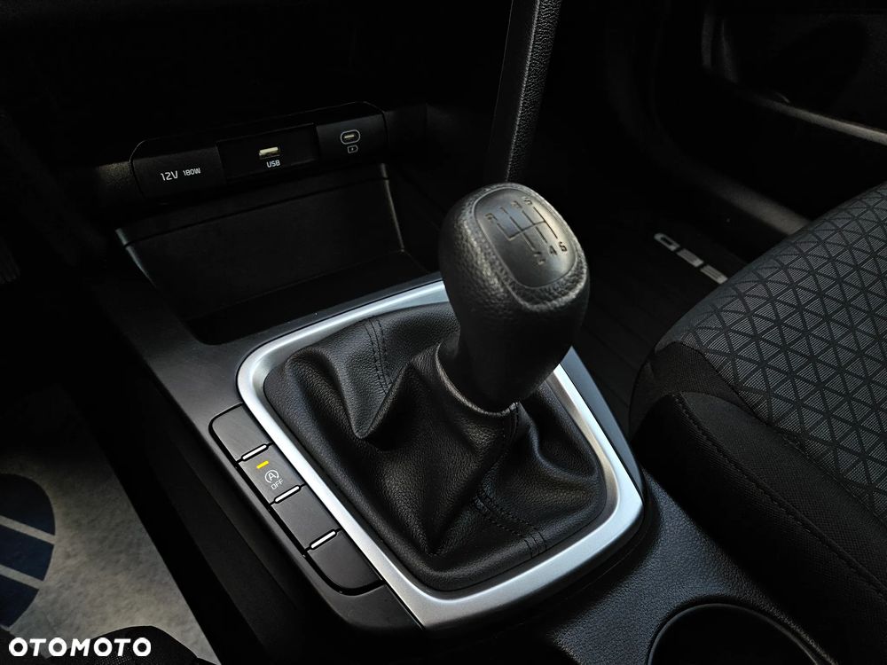 Kia Ceed 1.5 T-GDI S - 34