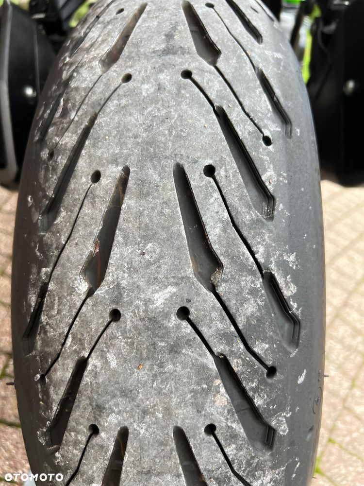 Kawasaki Ninja 1000 SX - 14