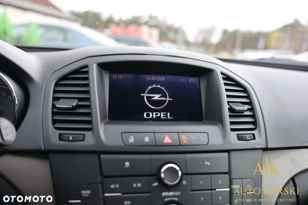 Opel Insignia - 27